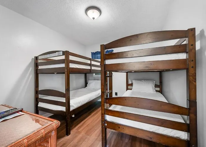 Apartment Boardwalk 1081 By Youngs Suncoast